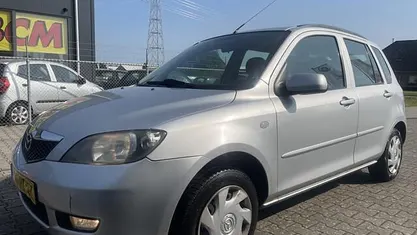 Gebruikt 2004 Mazda 2 MPV | € 1.499 (Eerlijke prijs)