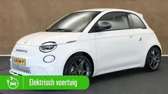 Wit Nieuw 2024 Abarth 500e Hatchback | € 29.750 (Eerlijke prijs)