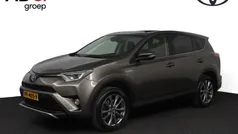 Bruin Gebruikt 2017 Toyota RAV4 Hybrid Business Edition SUV | € 26.450 (Goede deal)