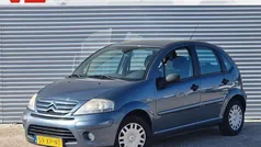 Grijs, metallic lak Gebruikt 2007 Citroën C3 Hatchback | € 1.498 (Eerlijke prijs)