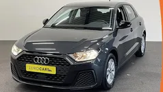 Grijs Gebruikt 2023 Audi A1 Sportback Hatchback | € 24.450 (Goede deal)