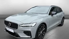 Grijs Gebruikt 2025 Volvo V60 Stationwagen | € 47.950 (Eerlijke prijs)