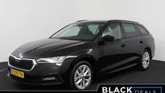 Zwart Gebruikt 2024 Skoda Octavia Business Line Stationwagen | € 23.395 (Super prijs)