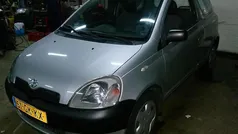 Gebruikt 2001 Toyota Yaris Terra Hatchback | € 1.250 (Eerlijke prijs)