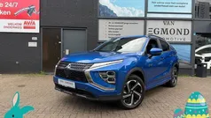 Blauw, metallic lak Gebruikt 2022 Mitsubishi Eclipse Cross SUV | € 22.950 (Goede deal)