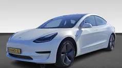 Wit Gebruikt 2020 Tesla Model 3 Standard Range Sedan | € 17.930 (Goede deal)