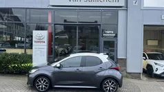 Gebruikt 2020 Toyota Yaris Hybrid Edition Hatchback | € 21.500 (Eerlijke prijs)