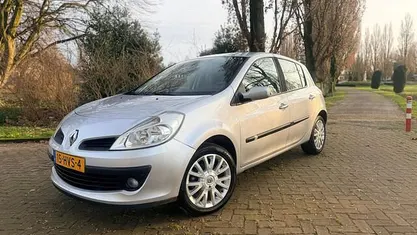 Occasion Renault Clio R.S. Collection 75 PK (55 kW) 2009 Grijs Hatchback