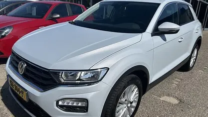 Gebruikt 2018 VW T-Roc Style SUV | € 13.950 (Eerlijke prijs)