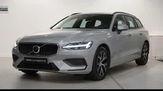 Grijs, metallic lak Gebruikt 2024 Volvo V60 Stationwagen | € 37.995 (Super prijs)