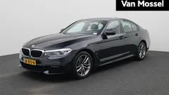 Zwart Gebruikt 2019 BMW 530e Executive Sedan | € 29.900 (Eerlijke prijs)