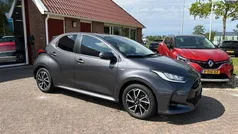Grijs Gebruikt 2021 Toyota Yaris Hatchback | € 22.495 (Eerlijke prijs)