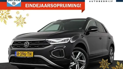 Zwart Gebruikt 2022 VW T-Roc Edition SUV | € 28.845 (Goede deal)