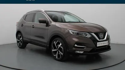 Bruin (metallic) Gebruikt 2017 Nissan Qashqai Tekna+ SUV | € 17.290 (Eerlijke prijs)