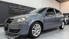 Gebruikt 2005 Opel Astra Cosmo Hatchback | € 1.495 (Eerlijke prijs)