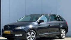 Zwart Gebruikt 2015 Skoda Rapid Elegance Hatchback | € 12.900 (Eerlijke prijs)