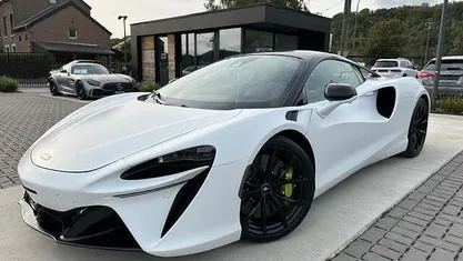 Gebruikt 2023 McLaren Artura Coupé | € 268.900