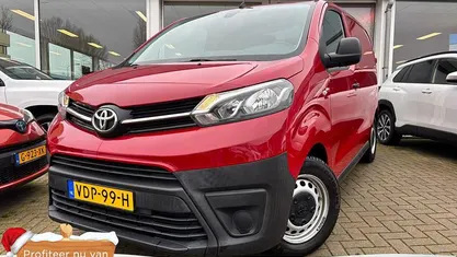 Gebruikt 2020 Toyota Proace MPV | € 15.900 (Goede deal)