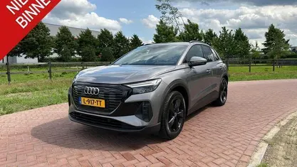 Occasion Audi Q4 e-tron Basis 150 kW (204 PK) 2021 Grijs SUV