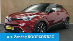 Rood Gebruikt 2019 Toyota C-HR Executive SUV | € 21.145 (Eerlijke prijs)