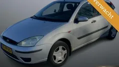 Grijs Gebruikt 2004 Ford Focus Hatchback | € 1.499 (Eerlijke prijs)