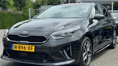 Zwart Gebruikt 2022 Kia Ceed GT-Line Hatchback | € 21.749 (Eerlijke prijs)