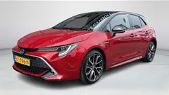 Rood Gebruikt 2019 Toyota Corolla Executive Hatchback | € 23.900 (Eerlijke prijs)