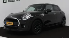 Gebruikt 2021 Mini ONE Business Hatchback | € 16.945 (Eerlijke prijs)