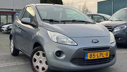 Grijs Gebruikt 2010 Ford Ka Cool & Sound Edition Hatchback | € 2.600 (Eerlijke prijs)