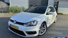 Gebruikt 2016 VW Golf VII R-line Hatchback | € 15.899 (Eerlijke prijs)