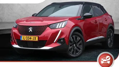 Rood Gebruikt 2021 Peugeot e-2008 GT SUV | € 17.200 (Eerlijke prijs)