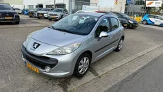 Grijs Gebruikt 2009 Peugeot 207 Hatchback | € 1.950 (Eerlijke prijs)