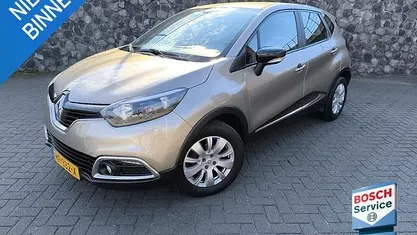 Gebruikt 2015 Renault Captur Expression SUV | € 8.950 (Eerlijke prijs)