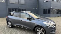Grijs (metallic) Gebruikt 2017 Renault Clio GrandTour LIMITED Stationwagen | € 6.849 (Eerlijke prijs)