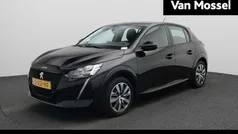 Zwart Gebruikt 2023 Peugeot e-208 Active Hatchback | € 19.400 (Eerlijke prijs)