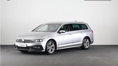 Grijs Gebruikt 2023 VW Passat Business Stationwagen | € 34.949 (Eerlijke prijs)