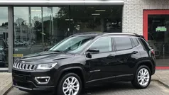 Zwart Gebruikt 2020 Jeep Compass Limited SUV | € 23.950 (Goede deal)