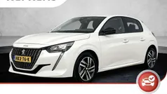Wit Gebruikt 2023 Peugeot 208 Allure Hatchback | € 18.925 (Eerlijke prijs)