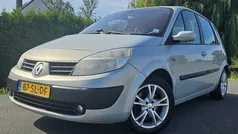 Gebruikt 2004 Renault Scénic II Expression MPV | € 1.999 (Eerlijke prijs)