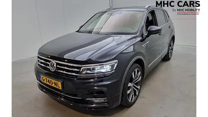 Gebruikt 2019 VW Tiguan Allspace Highline SUV | € 28.400 (Eerlijke prijs)