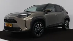 Beige Gebruikt 2024 Toyota Yaris Cross Executive SUV | € 31.950 (Eerlijke prijs)