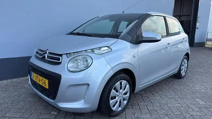 Grijs Occasion 2014 Citroën C1 Feel Hatchback | € 4.499 (Eerlijke prijs)