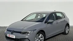 Gebruikt 2021 VW Golf VIII Life Hatchback | € 19.695 (Eerlijke prijs)