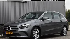 Gebruikt 2019 Mercedes B180 Premium MPV | € 21.250 (Eerlijke prijs)