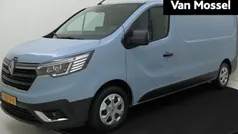 Cumulusblauw rqu Gebruikt 2022 Renault Trafic Van | € 19.440 (Eerlijke prijs)