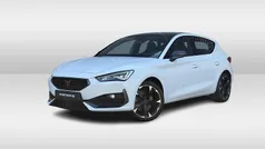 Wit Gebruikt 2022 Cupra Leon Hatchback | € 25.450 (Eerlijke prijs)