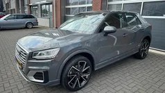 Grijs, metallic lak Gebruikt 2017 Audi Q2 Sport SUV | € 20.950 (Eerlijke prijs)