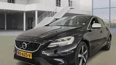 Zwart Gebruikt 2018 Volvo V40 Business Edition Stationwagen | € 11.950 (Super prijs)