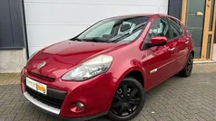 Gebruikt 2010 Renault Clio II Hatchback | € 3.899 (Eerlijke prijs)