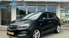 Zwart, metallic lak Gebruikt 2016 Opel Mokka X Innovation SUV | € 11.400 (Eerlijke prijs)